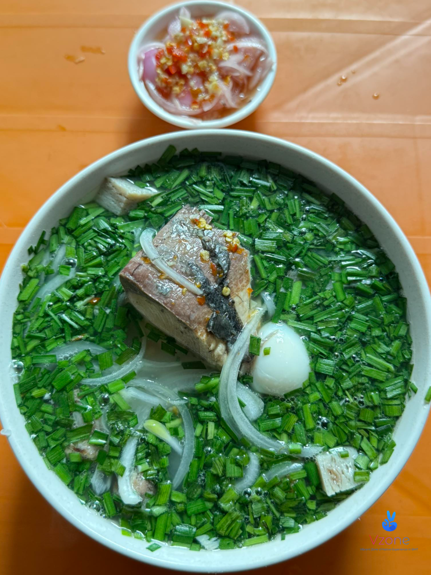 Cách nấu bánh canh hẹ tại nhà chuẩn vị BMT