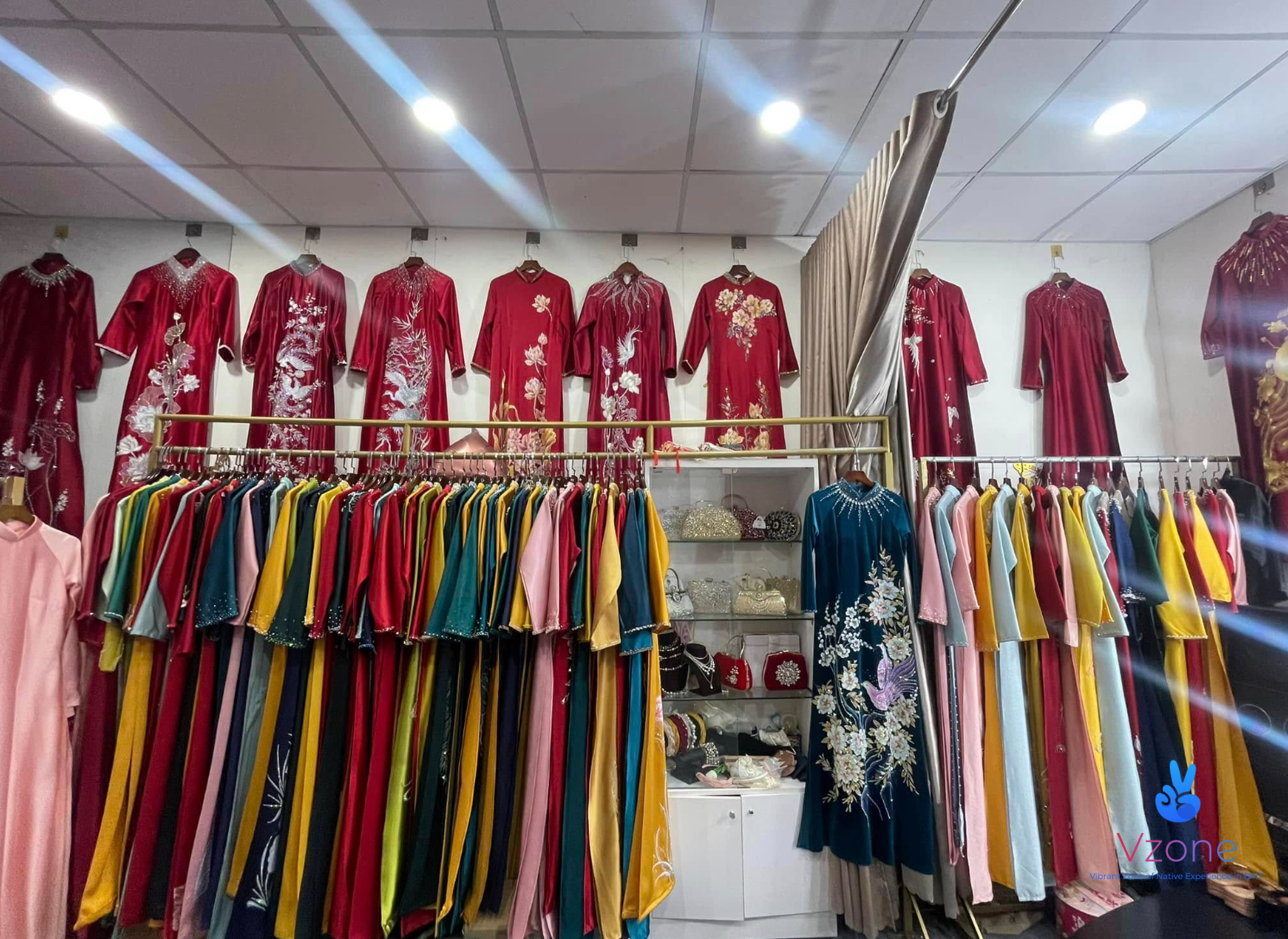 Kinh nghiệm thuê áo dài tránh rủi ro