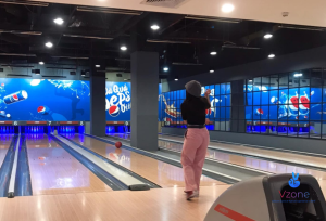 chơi bowling bmt