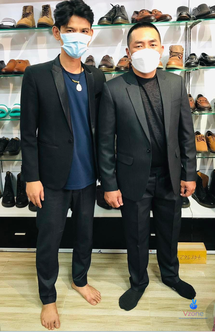 1. Thuê vest nam Buôn Ma Thuột