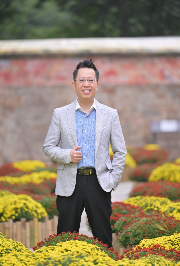 BLV Nguyễn Hữu Việt Khuê